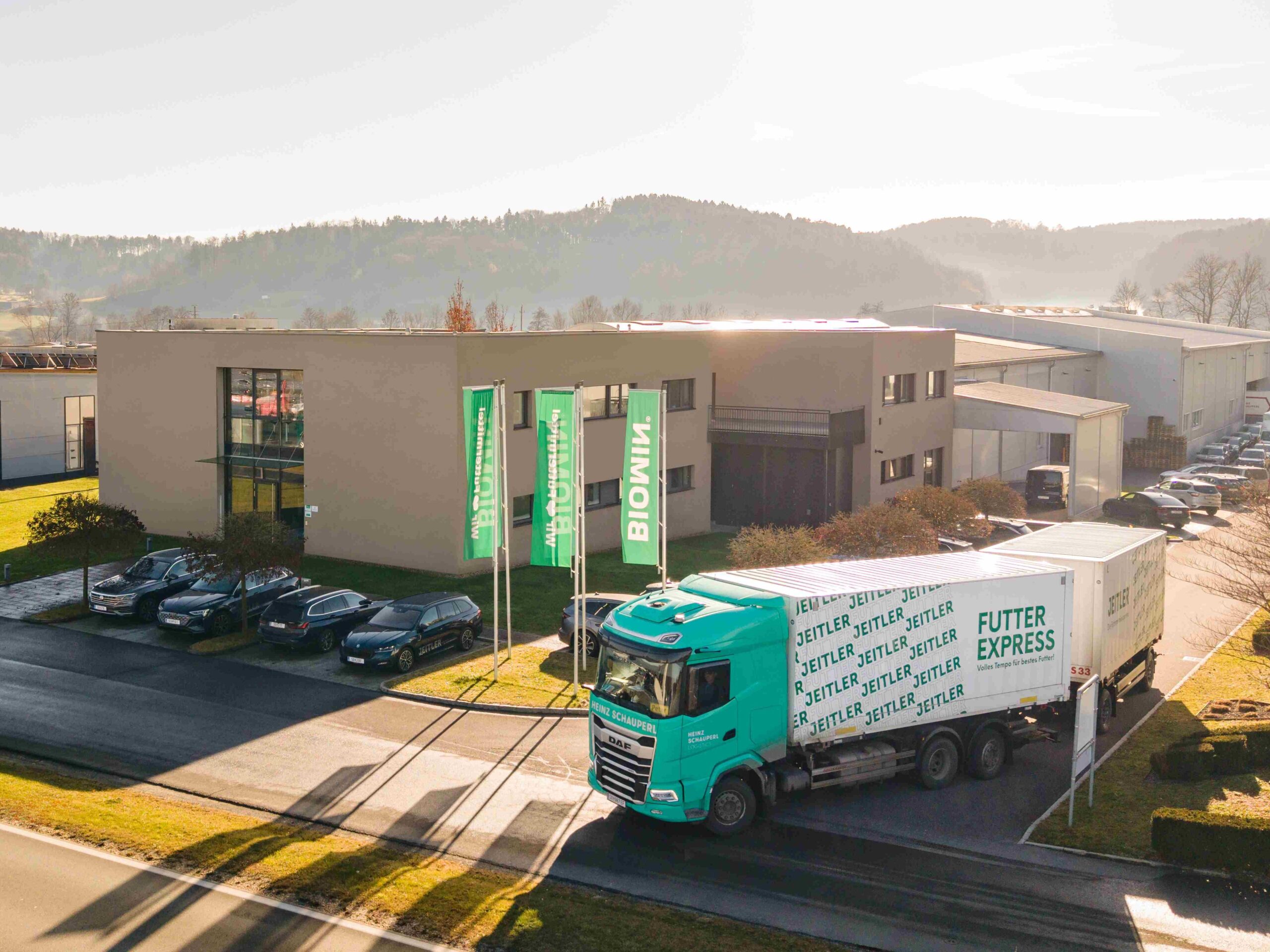 Luftaufnahme des Standort in Berndorf der Firma Jeitler